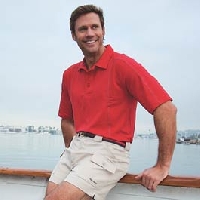 Mens stretch shorts let men stretch while they sail