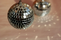 Retro party ideas and themes from the 50s, 60s or 70s makes the party fun!!