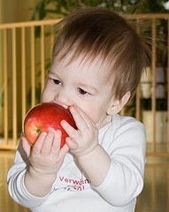 Learn how to help develop and maintain healthy eating habits for kids
