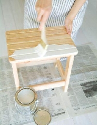 If you follow a few steps, even beginners can paint wood furniture like a pro