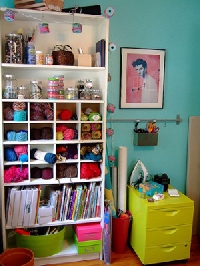 What can you do to better organize your room?