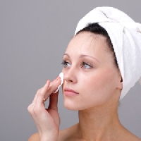 Learn how to select sensitive skin products to pamper delicate skin