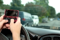 Use cellphones safely and responsibly: tips for parents, kids and teenagers
