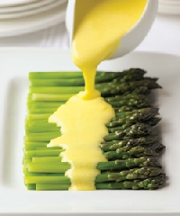 A great simple Hollandaise sauce recipe can make your meal special