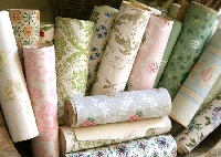 Wondering is wallpaper in style? Take some designer hints - it always is!