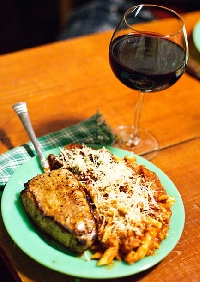 Knowing which wine with pasta turns a quick dinner into delicious comfort food