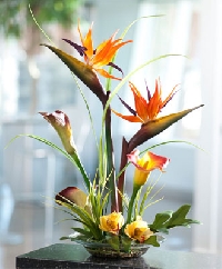 Tips on how to keep silk flowers looking fresh to maintain their beauty