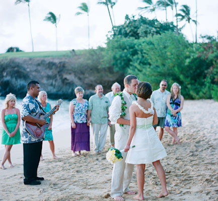 Here's what to wear for a beach wedding as a guest