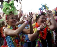 Here's what a girl should wear to a Jimmy Buffett concert to look cool