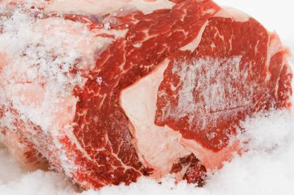 Defrosting meat for the best flavor without a microwave