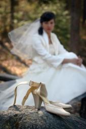 Choosing wedding shoes takes a sense of both fashion and comfort
