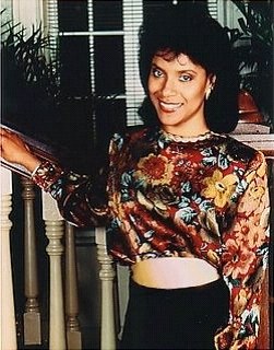 claire_huxtable.jpg