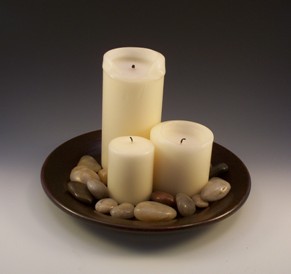 Combine candles with accessories for simple decorating ideas