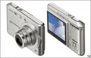 Digital camera is on the list of top ten gadgets for students
