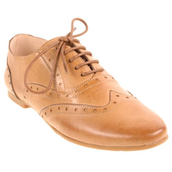 Leather is both a classic and a trend in spring shoe trends
