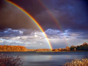 Rainbows are in the top ten cool weather photographs