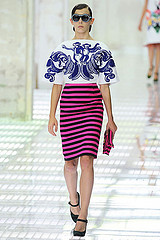 A list of the top ten spring fashion must haves