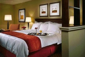 A list of the top ten ways to make guests feel welcome