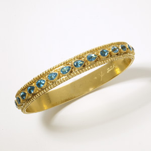 A bracelet is one of the top ten essential jewelry pieces