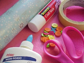 A list of the top ten easiest crafts