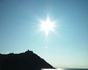 Sun is one of the top ten cool photographs of the weather