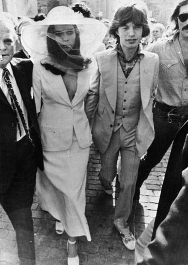 One of the top ten wedding day looks