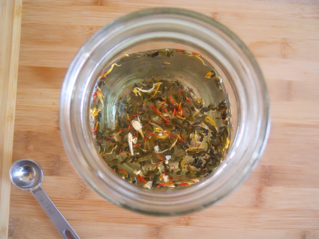 A list of the top ten ways to serve tea