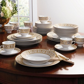 One of the best of holiday china for entertaining