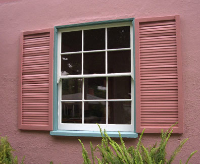 One of the top ten dramatic curb appeal ideas