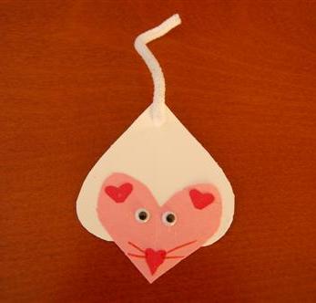 A list of the top 10 Valentine crafts for kindergarten
