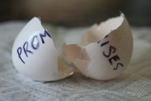 Top 10 signs he is just not that into you broken promises