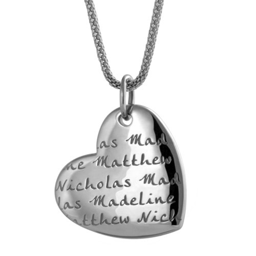 personalize heart pendant
