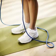 A list of the top ten warm up stretches