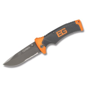 A list of the top ten Bear Grylls gear