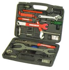 A list of the top ten car survival kit items