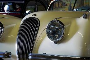A list of the top ten car restoration pointers