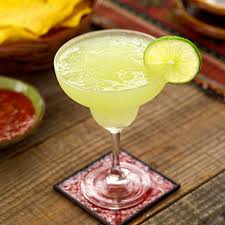 A list of the top ten common mixed drinks