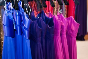 A list of the top ten prom dress tips