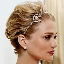 A list of the top ten prom dress tips