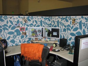 A list of the top ten pimp my cubicle ideas
