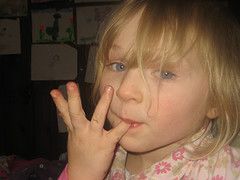 licking fingers