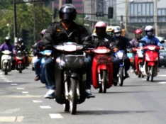 motorcycle riding tips