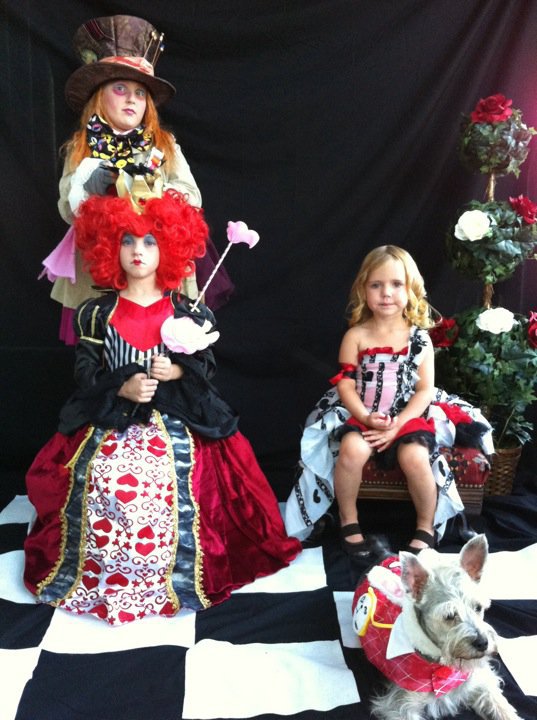 top 10 fun family portraits costumes