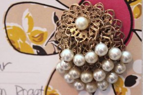 creative ways to wear jewelry
