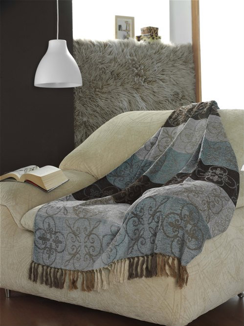 blankets at Thristy Towels
