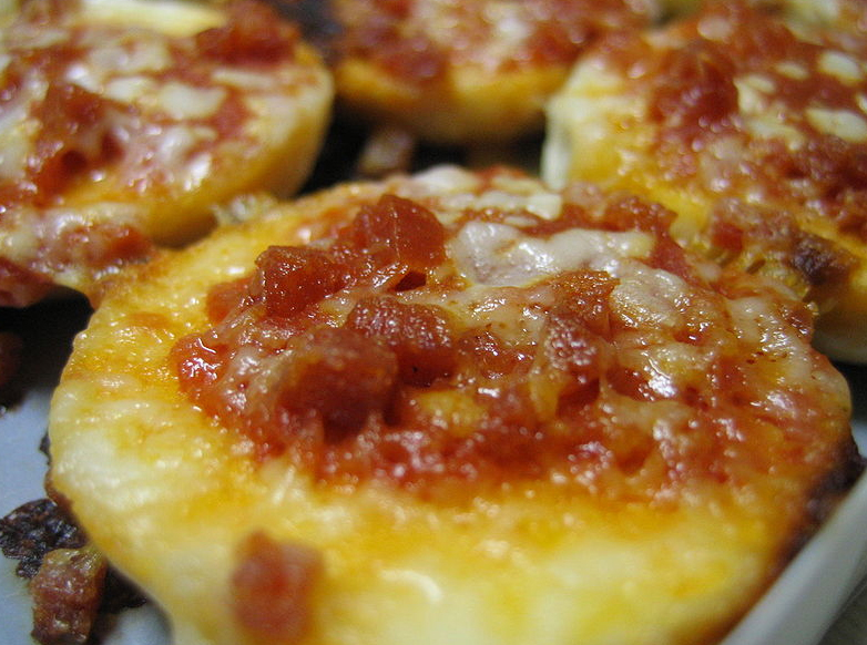 English Muffin Pizzas