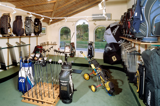 golf spending