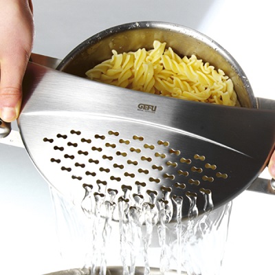 Strainers and Colanders
