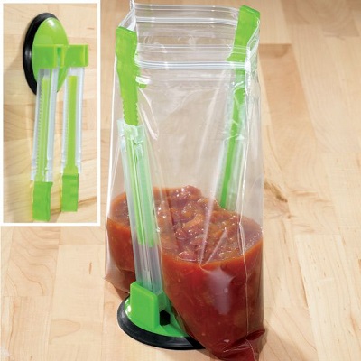 Hands Free Baggy Holder