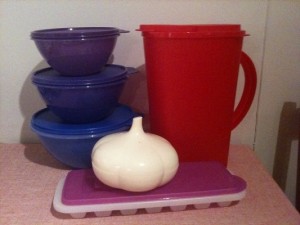 Food storage containers